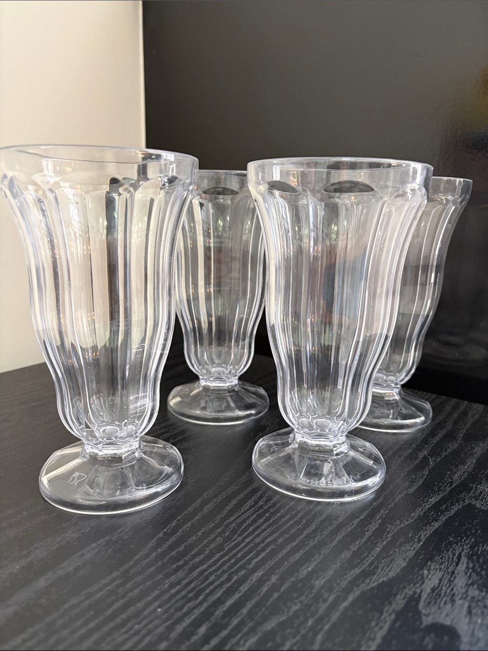 Set of 4 Clear Ribbed Ice Cream Sundae Plastic Cups